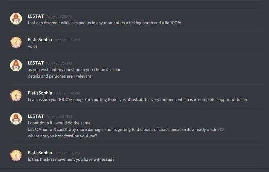 Captura de Discord en la que LESTAT llama a la situación una bomba de tiempo y dice que QAnon va a causar mucho más daño